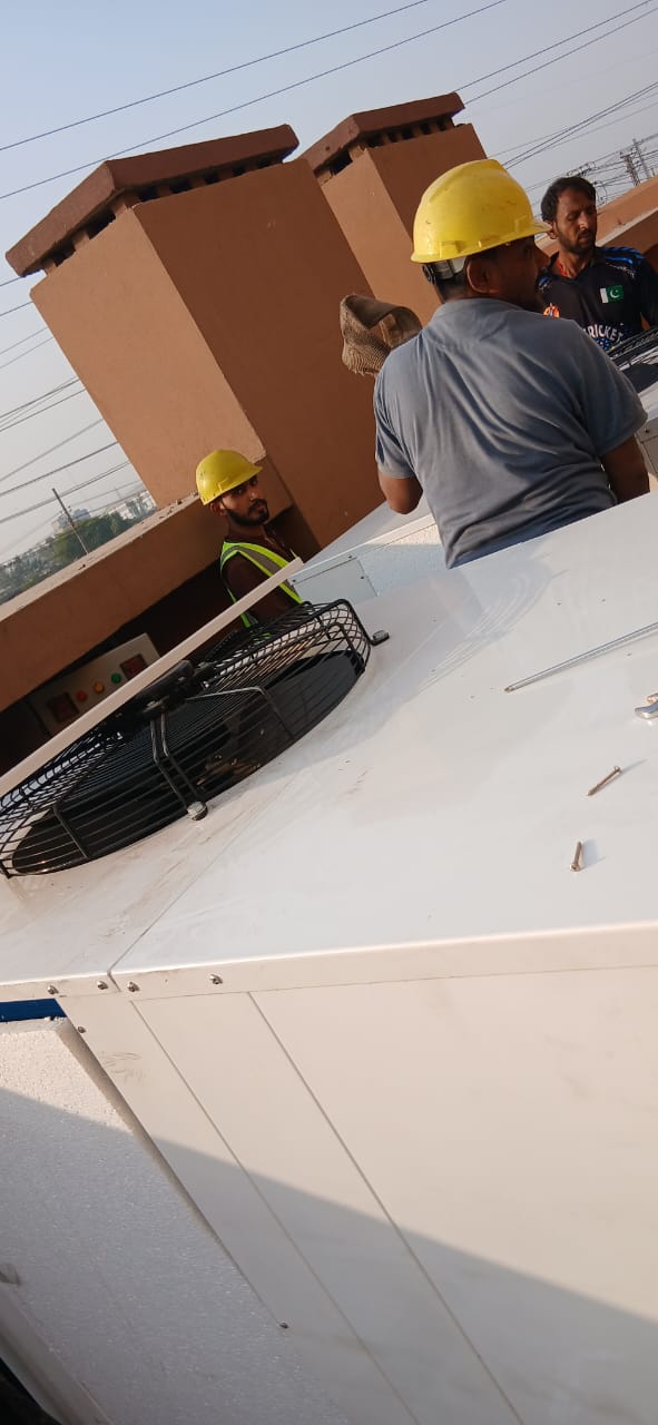 Rooftop outdoor unit installation